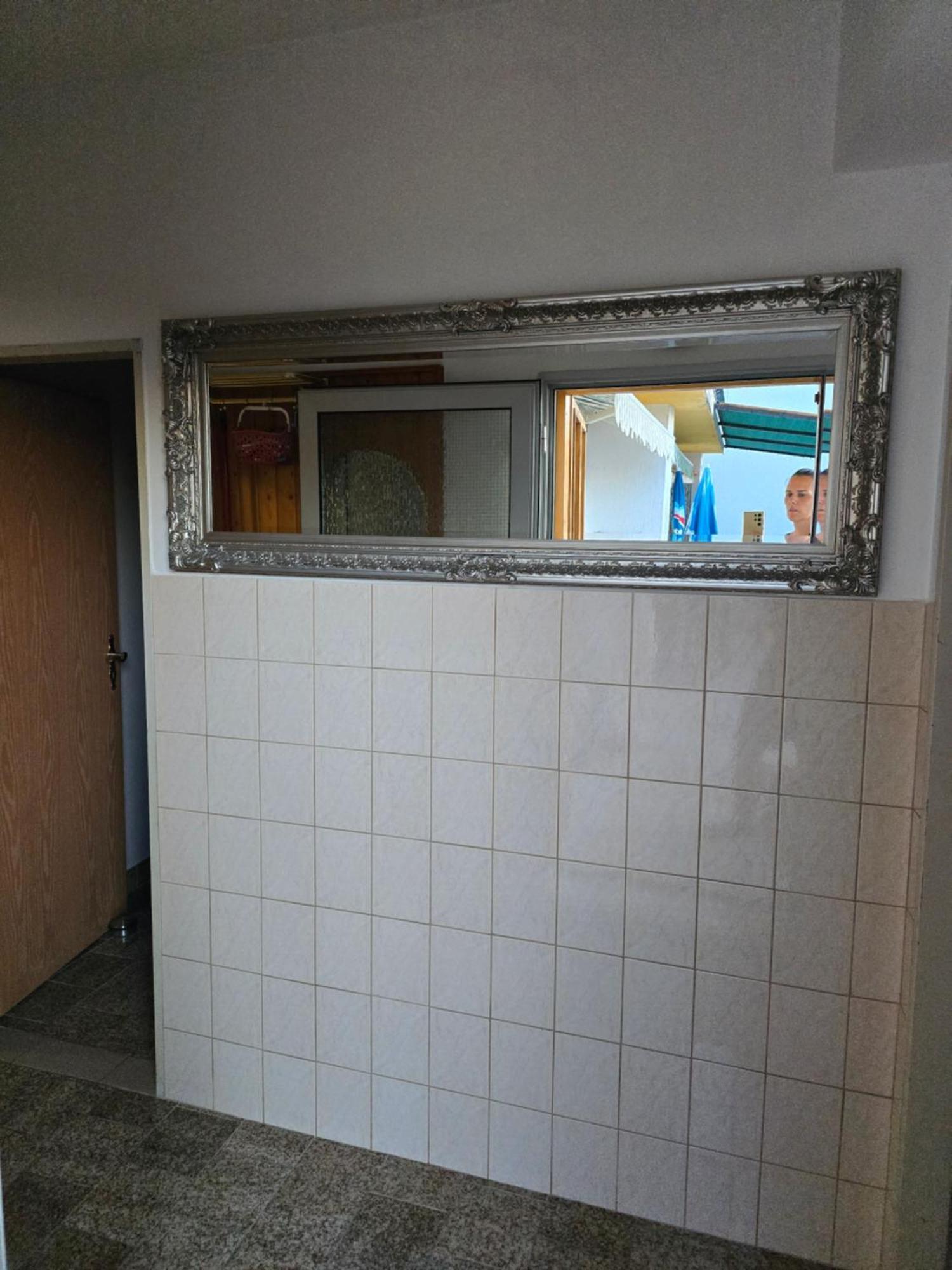 סנג' Apartments Mladenka מראה חיצוני תמונה