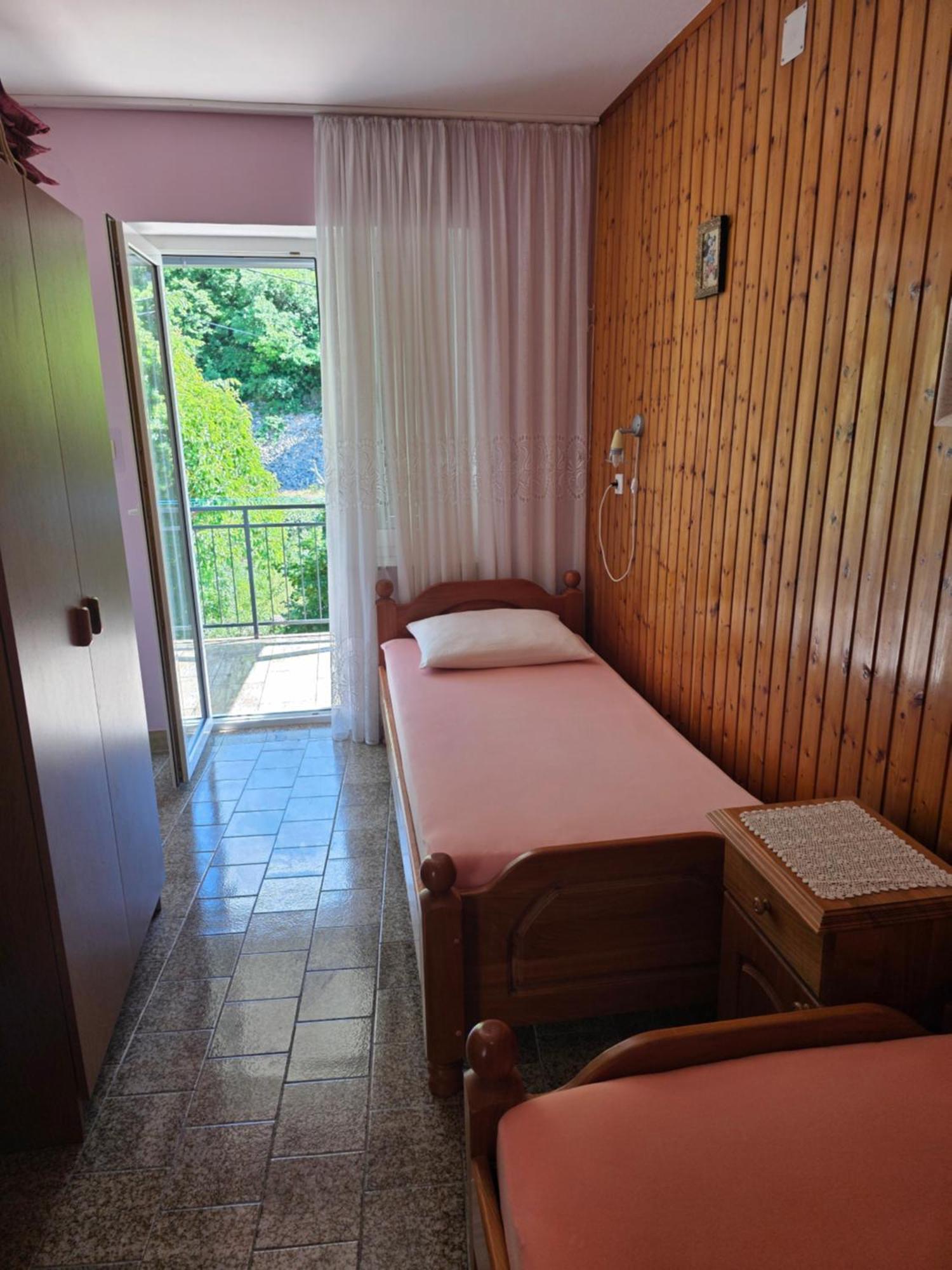סנג' Apartments Mladenka מראה חיצוני תמונה